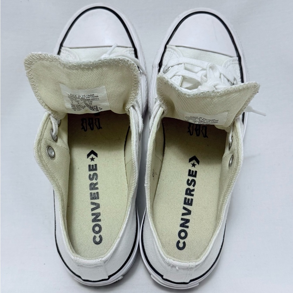 Chuck Taylor All Star Lift Platform Low-Top - Picture 4 of 7